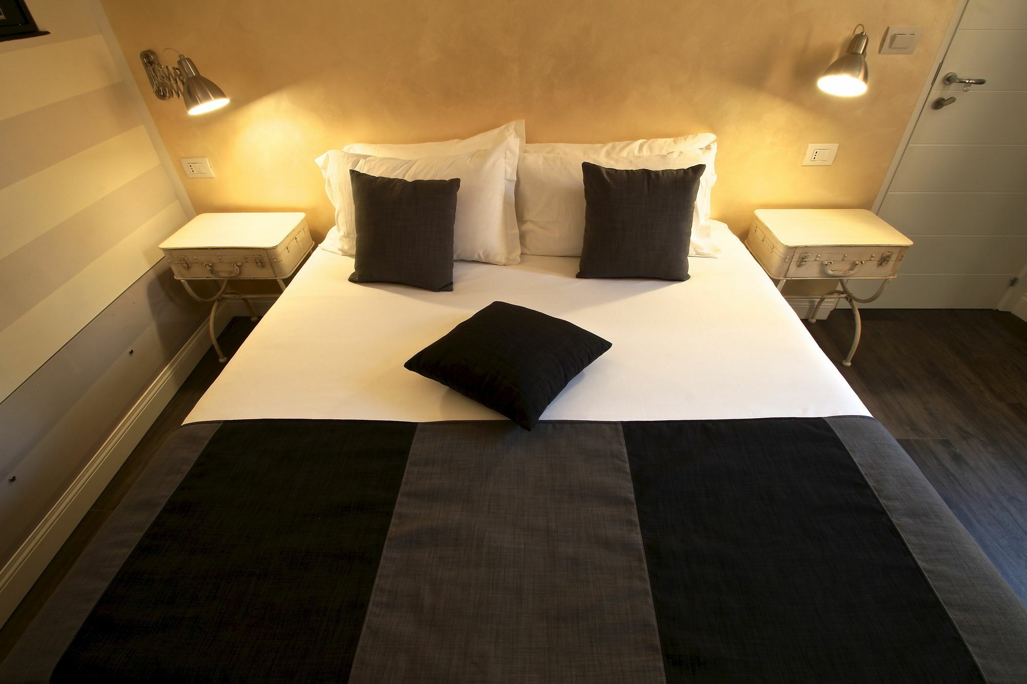 Spagna Secret Rooms Rome Exterior photo
