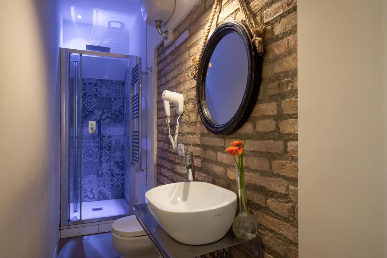 Spagna Secret Rooms Rome Exterior photo